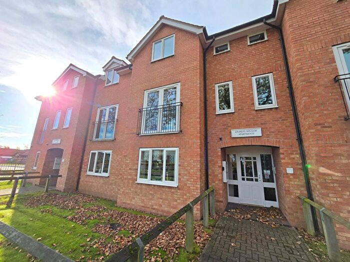 2 Bedroom Flat To Rent In North Leas Avenue, Scarborough, YO12