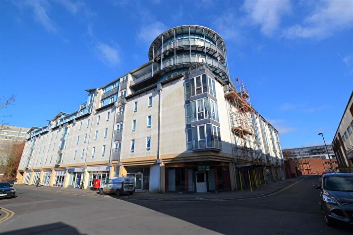 1 Bedroom Flat To Rent In Sanford Street, Town Centre, Swindon, SN1