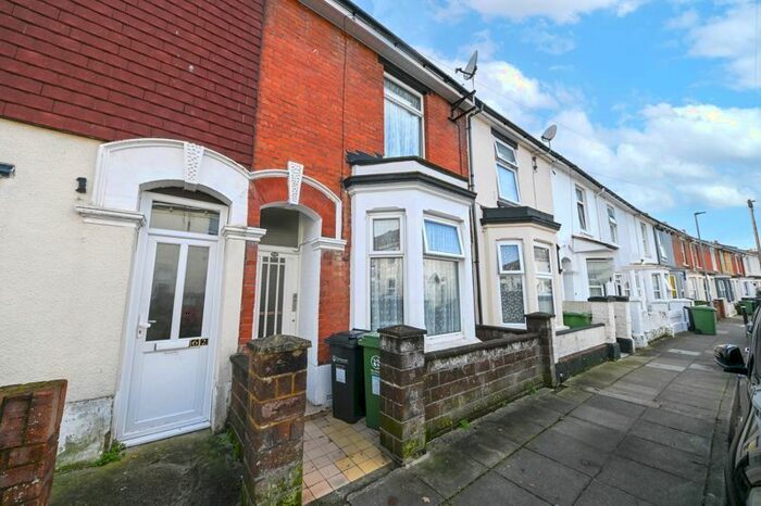 3 Bedroom Terraced House To Rent In Hudson Road, Southsea, PO5