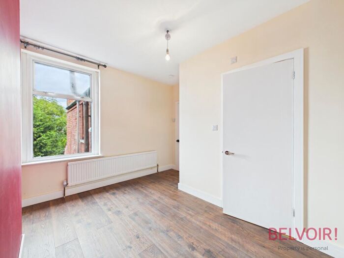 5 Bedroom Semi-Detached House For Sale In Edward Road, West Bridgford, NG2