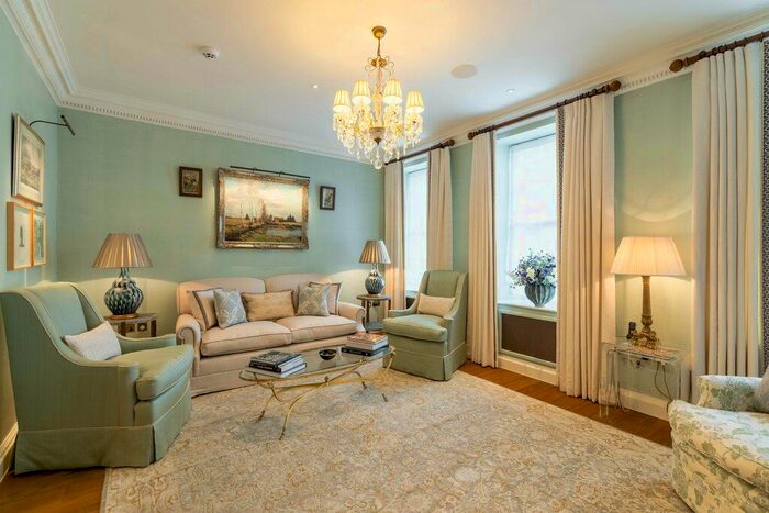 6 Bedroom Property To Rent In Upper Brook Street, Mayfair, W1K