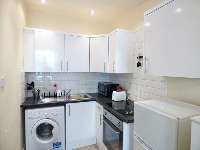 1 Bedroom Flat To Rent In Watson Crescent, Polwarth, Edinburgh, EH11
