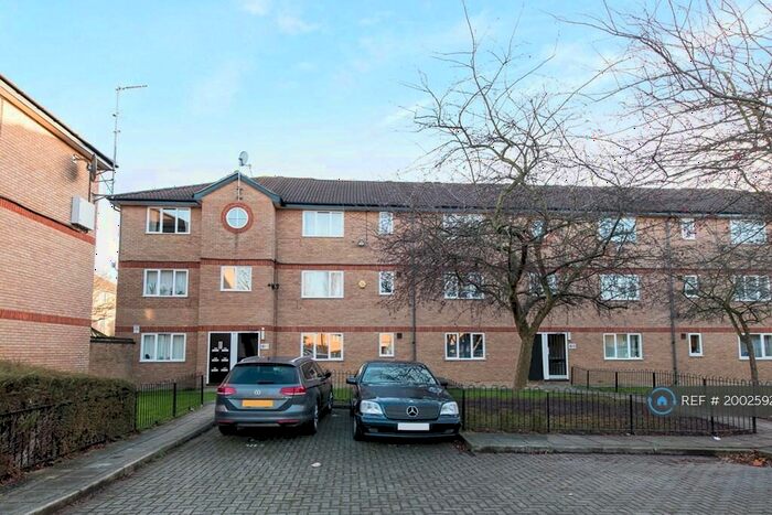 2 Bedroom Flat To Rent In Harrier Way, London, E6