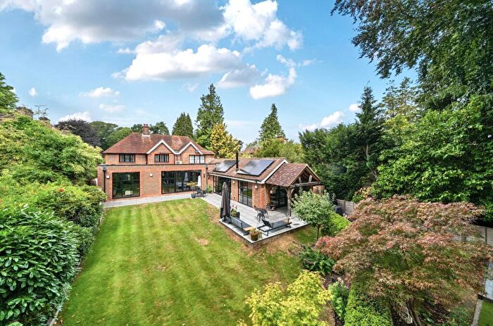 5 Bedroom Detached House For Sale In Firwood Drive, Camberley, Surrey, GU15