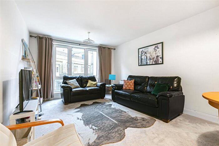 2 Bedroom Apartment To Rent In Bartholomew Close, London, EC1A