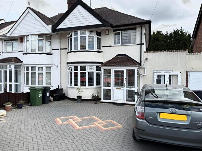 4 Bedroom Semi-Detached House For Sale In Goodrest Avenue, Halesowen, B62