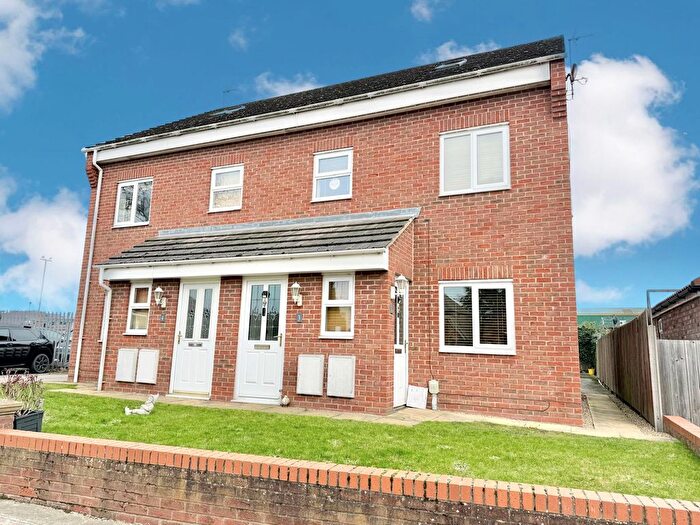 2 Bedroom Flat To Rent In Barmston Court, Old Barmston Road, Beverley, HU17