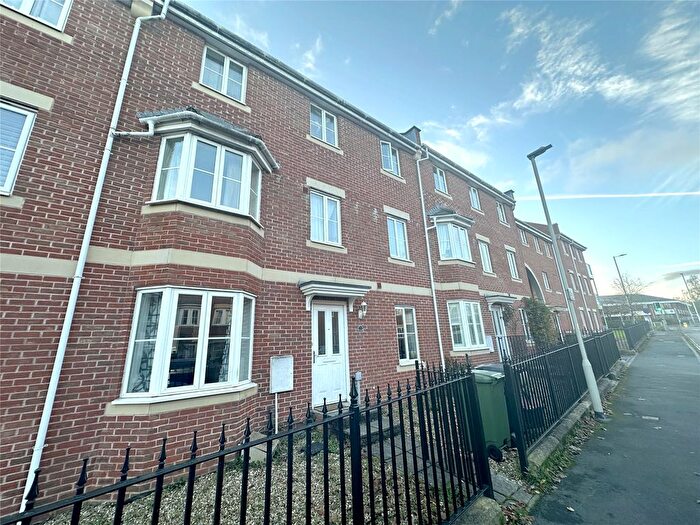 4 Bedroom Terraced House To Rent In Heraldry Way, Exeter, EX2