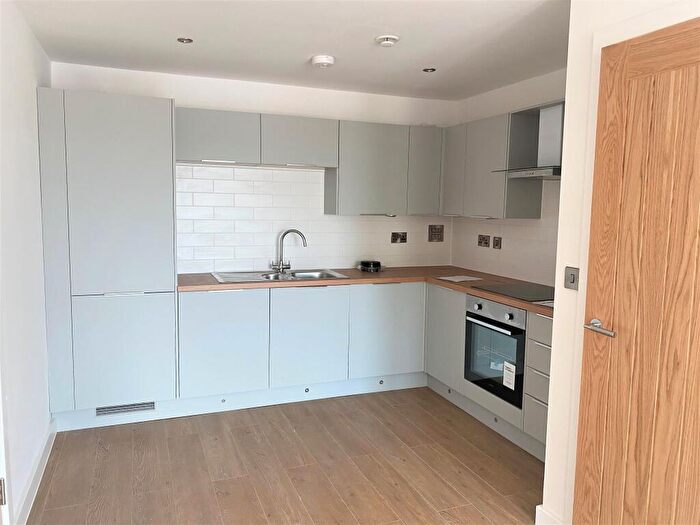 2 Bedroom Apartment To Rent In Fitzalan Road, Sheffield, S13
