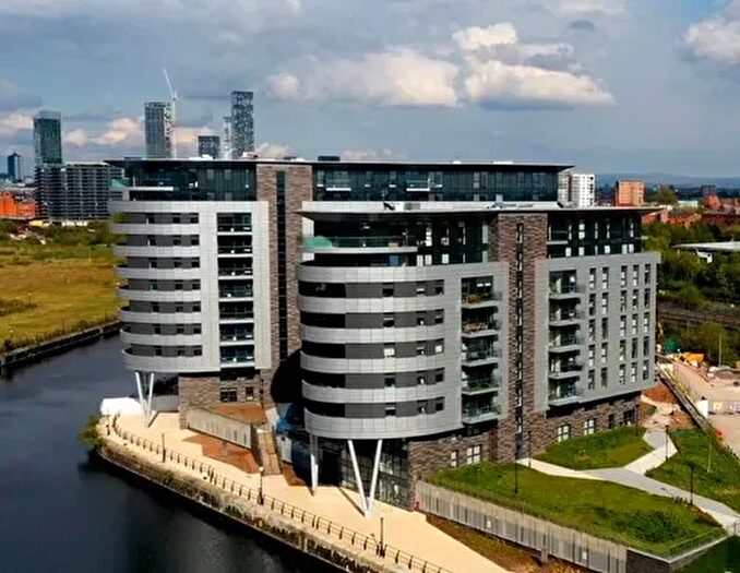 2 Bedroom Flat For Sale In Pomona Strand, Old Trafford, M16