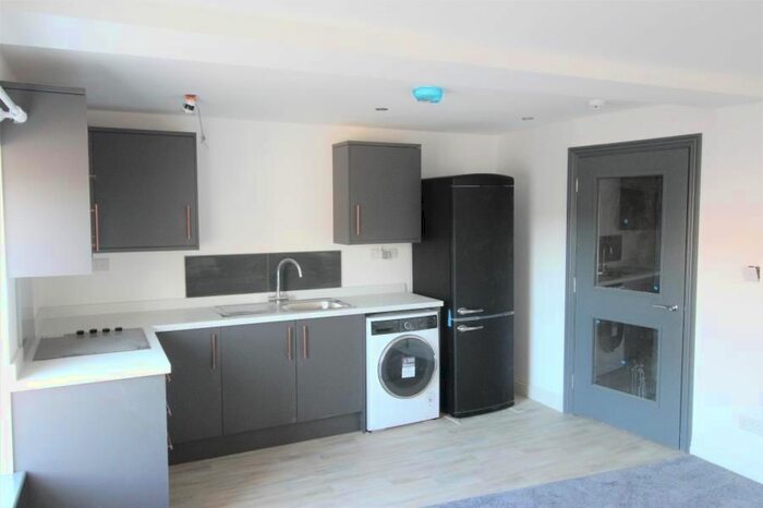 1 Bedroom Flat To Rent In Old Market Place, Ripon, North Yorkshire HG4