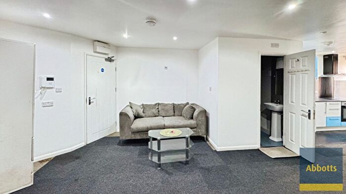 1 Bedroom Flat To Rent In Princes Street, Ipswich, IP1