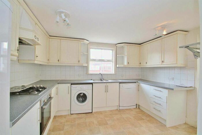 3 Bedroom Semi-Detached House To Rent In Vernon Road, Sutton, SM1