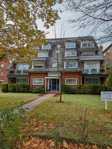 1 Bedroom Flat To Rent In Park Road, Beckenham, BR3