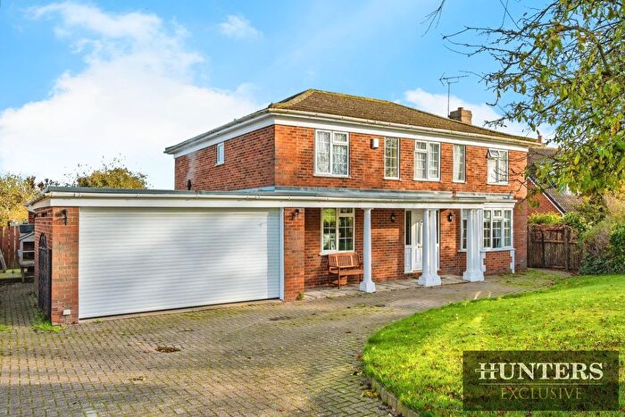 4 Bedroom Detached House For Sale In Southside, Kilham, Driffield, YO25