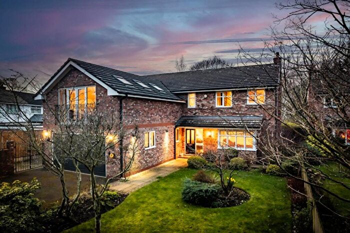 4 Bedroom Detached House For Sale In Brock Lodge, Brockhurst Way, Northwich, Cheshire, CW9