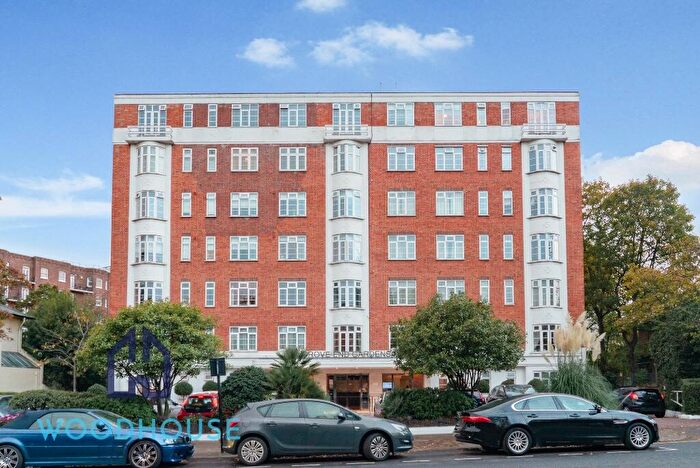 Studio To Rent In Grove End Road, London, NW8