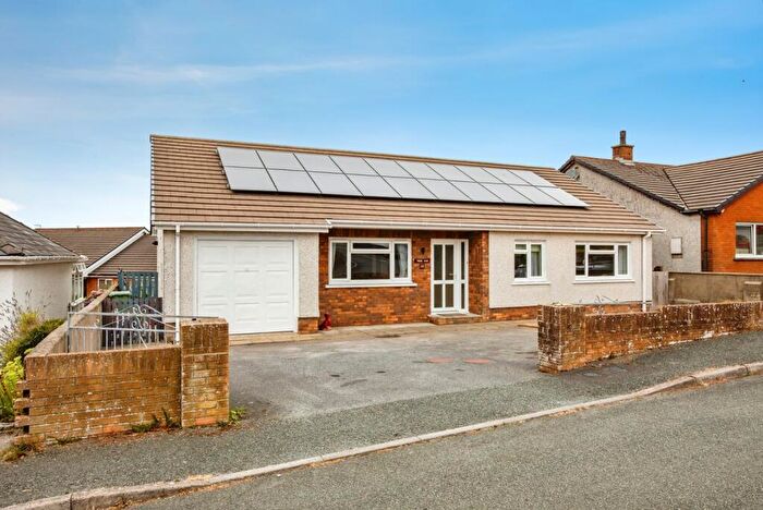 3 Bedroom Bungalow For Sale In Gotrel Estate, Verwig Road, Cardigan, Ceredigion, SA43