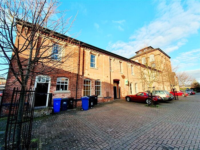 2 Bedroom Apartment To Rent In Tiger Court, Burton On Trent, DE14