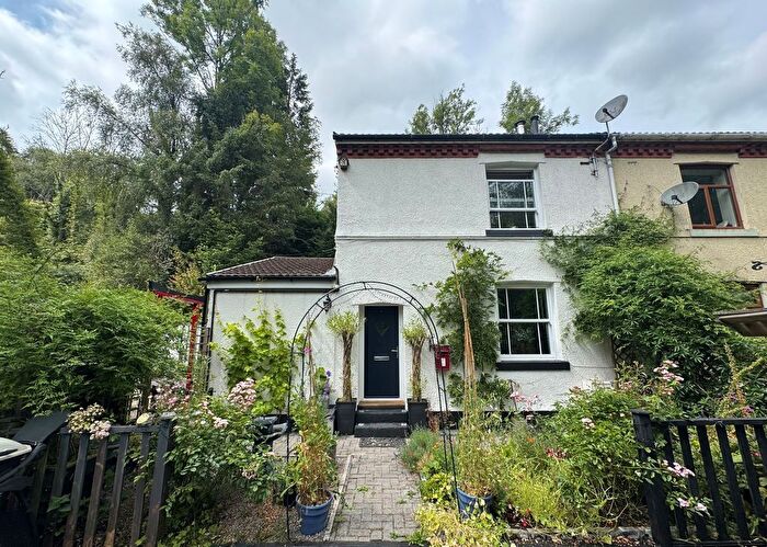 3 Bedroom Semi-Detached House For Sale In Hollybush, Blackwood, NP12