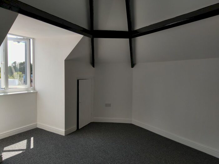 1 Bedroom Flat To Rent In Stratford Road, Birmingham B28