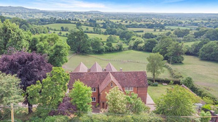 5 Bedroom Detached House For Sale In Underhill, East Knoyle, Salisbury, Wiltshire, SP3