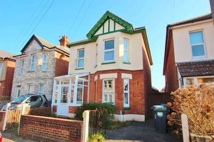 6 Bedroom Property To Rent In Frederica Road Bournemouth, BH9