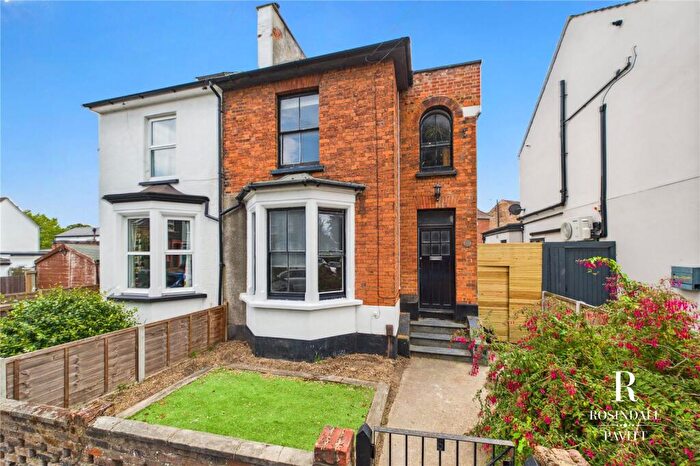 2 Bedroom Semi-Detached House For Sale In Beddington Grove, Wallington, SM6