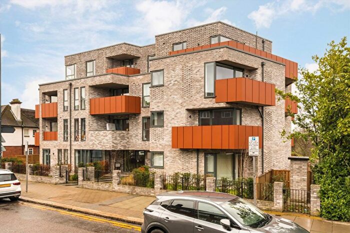 1 Bedroom Flat To Rent In Preston Road, Harrow, HA3