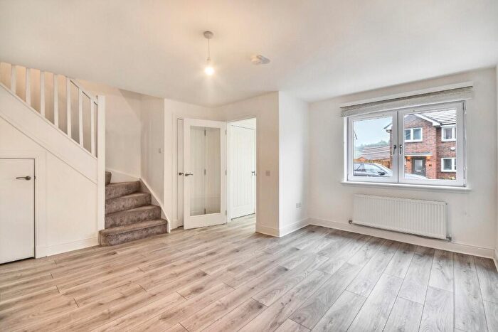 3 Bedroom Semi-Detached House For Sale In McPherson Place, Inverclyde, Gourock, PA19