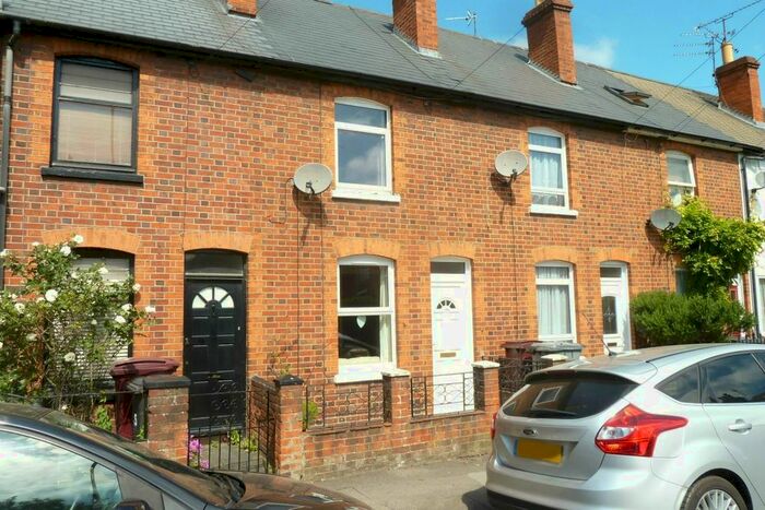 3 Bedroom Terraced House To Rent In Swansea Road, Reading, Berkshire, RG1