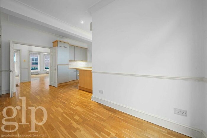 2 Bedroom Flat To Rent In Earlham Street, Covent Garden WC2H