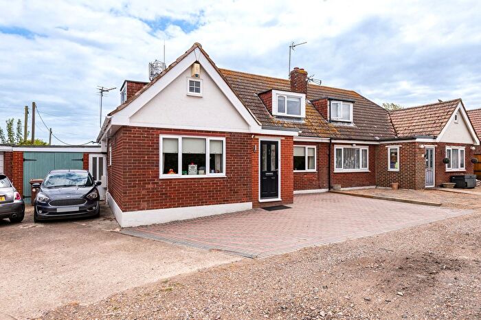4 Bedroom Semi-Detached Bungalow For Sale In Groveway, Leysdown-On-Sea, Sheerness, ME12