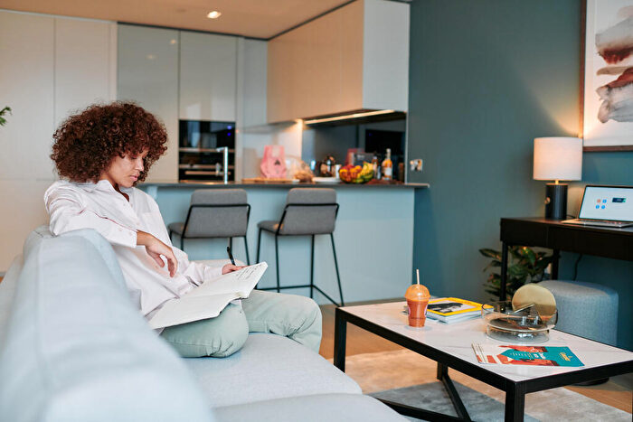 1 Bedroom Apartment To Rent In Newfoundland, London, E14