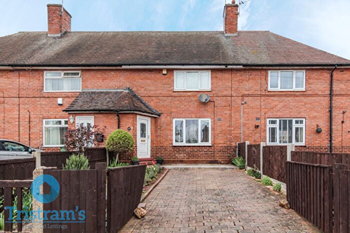 3 Bedroom Terraced House For Sale In Denewood Crescent, Nottingham, Nottinghamshire, NG8