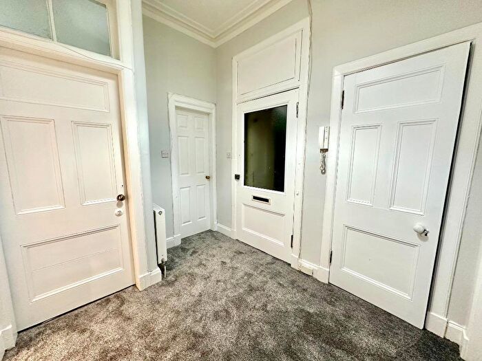2 Bedroom Flat To Rent In Alexandra Parade, Dennistoun, Glasgow, G31