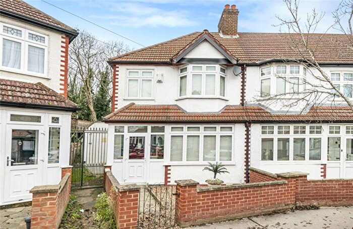 4 Bedroom End Of Terrace House For Sale In Cromer Road, London, SE25