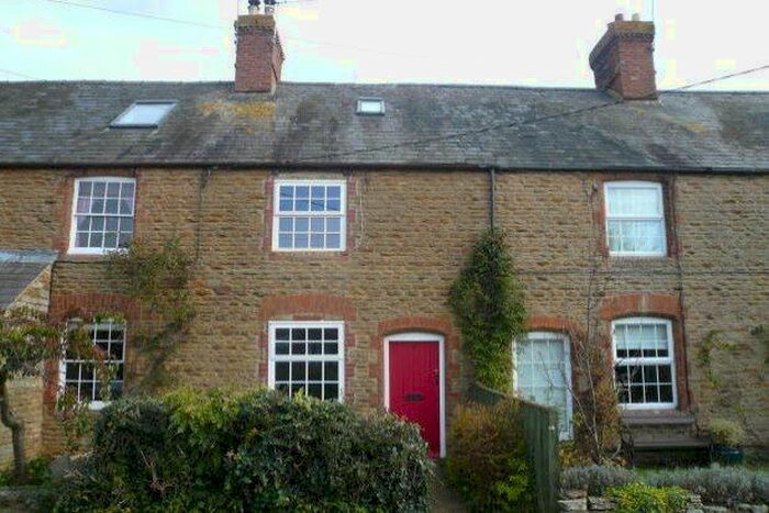 3 Bedroom Cottage To Rent In Croughton, Brackley, NN13