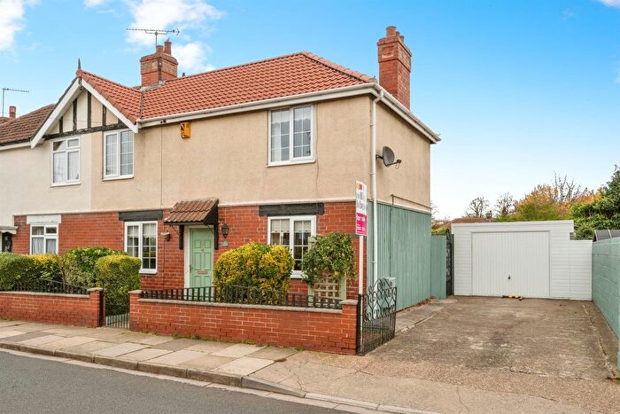 3 Bedroom Semi Detached House For Sale In Jossey Lane, Bentley, Doncaster, DN5