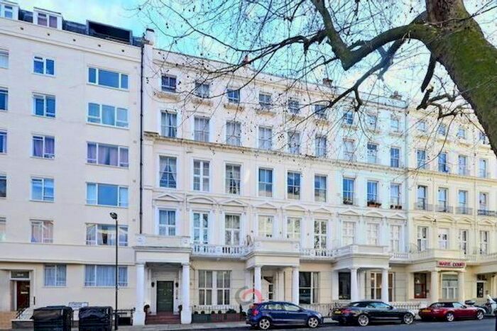 Studio To Rent In Leinster Gardens, London, W2