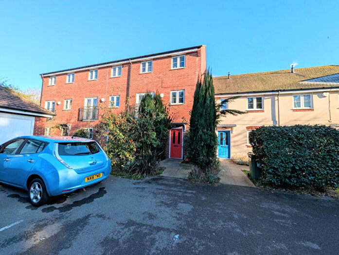 1 Bedroom Town House To Rent In Magpie Lane, Eastleigh, Hampshire, SO50