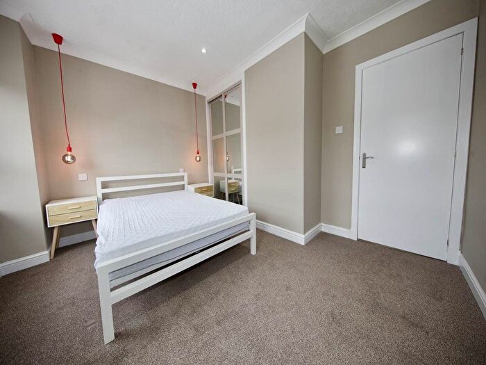 1 Bedroom Flat To Rent In Park Avenue, Dundee, DD4