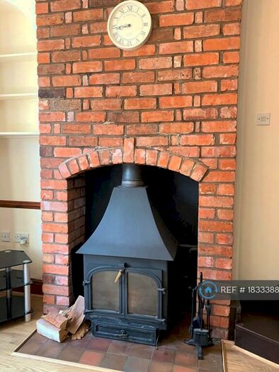 2 Bedroom Terraced House To Rent In Churton Street, Chester, CH3