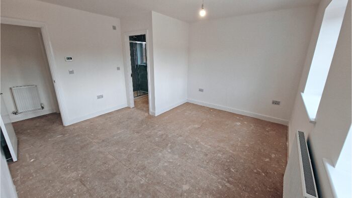 4 Bedroom Detached House For Sale In Perkins Lane, Calverton, Nottingham, NG14