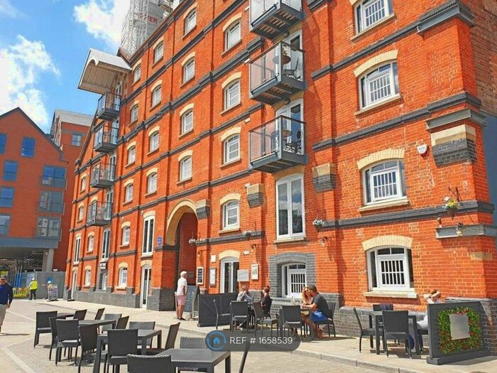 2 Bedroom Flat To Rent In Key Street, Ipswich, IP4