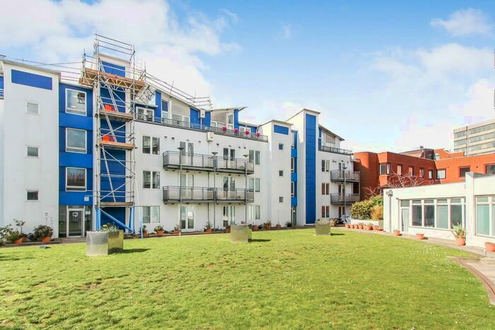 1 Bedroom Apartment To Rent In Sanford Street, Town Centre, Swindon, SN1