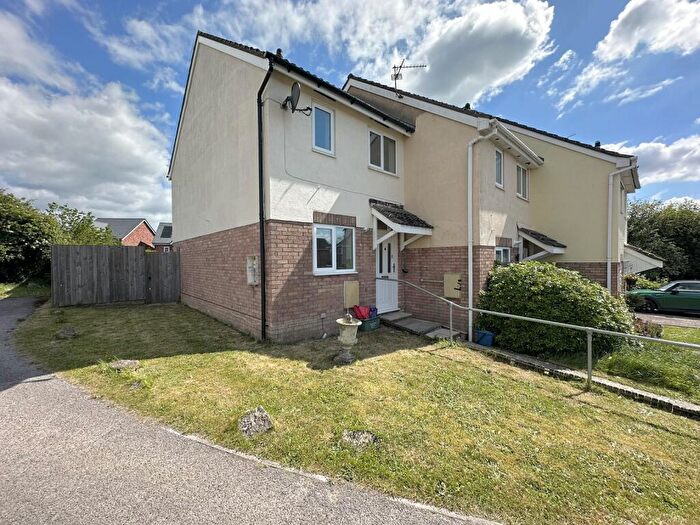 2 Bedroom Semi-Detached House To Rent In Rowan Close, Undy, Caldicot, Mon., NP26