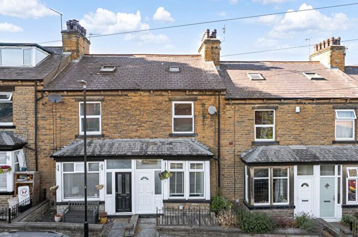 3 Bedroom Terraced House For Sale In Croft Street, Farsley, Pudsey, West Yorkshire, LS28