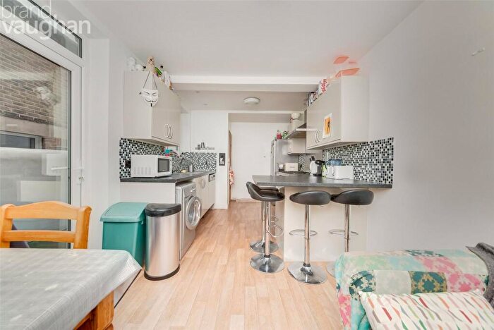 5 Bedroom Terraced House To Rent In Stanmer Park Road, Brighton, East Sussex, BN1