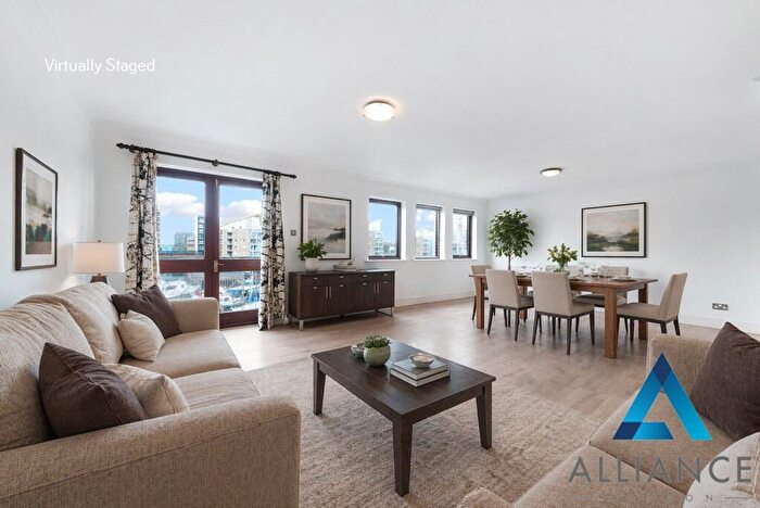 2 Bedroom Apartment For Sale In Goodhart Place, London, E14